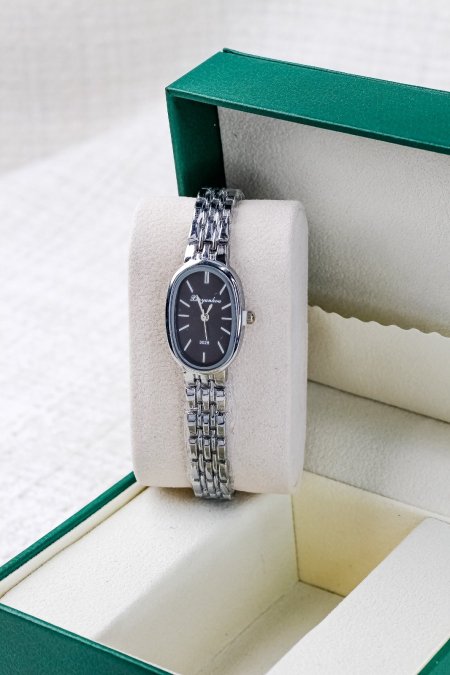 ساعات ناعمة ومميزة